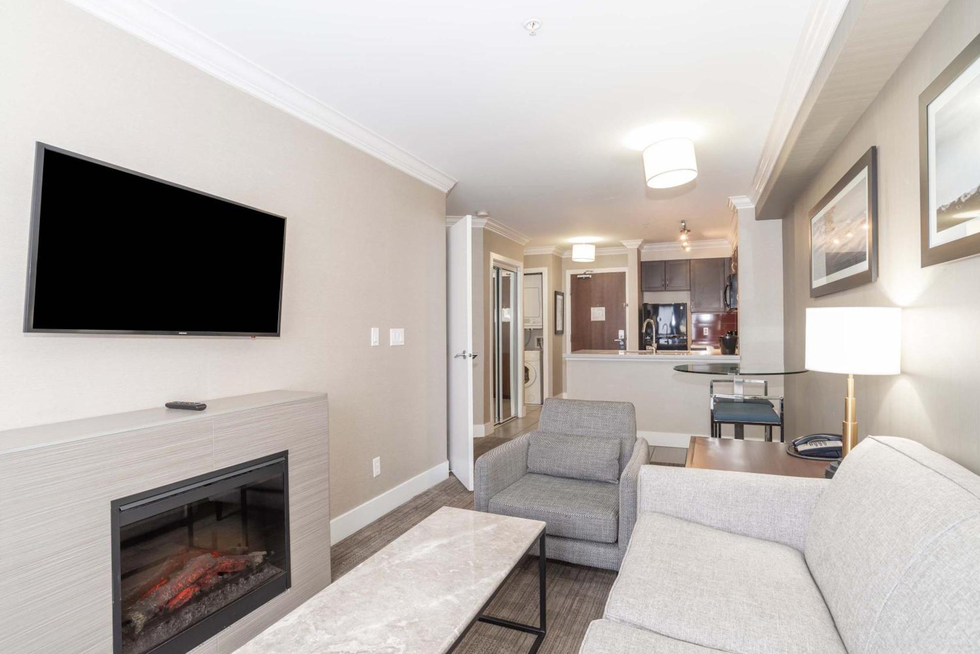 Sandman Hotel And Suites Abbotsford Esterno foto