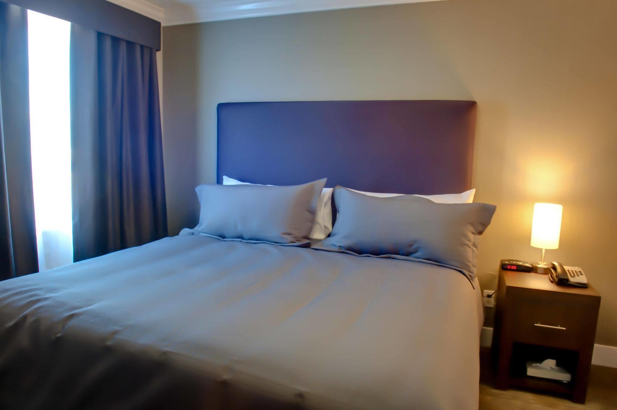 Sandman Hotel And Suites Abbotsford Esterno foto