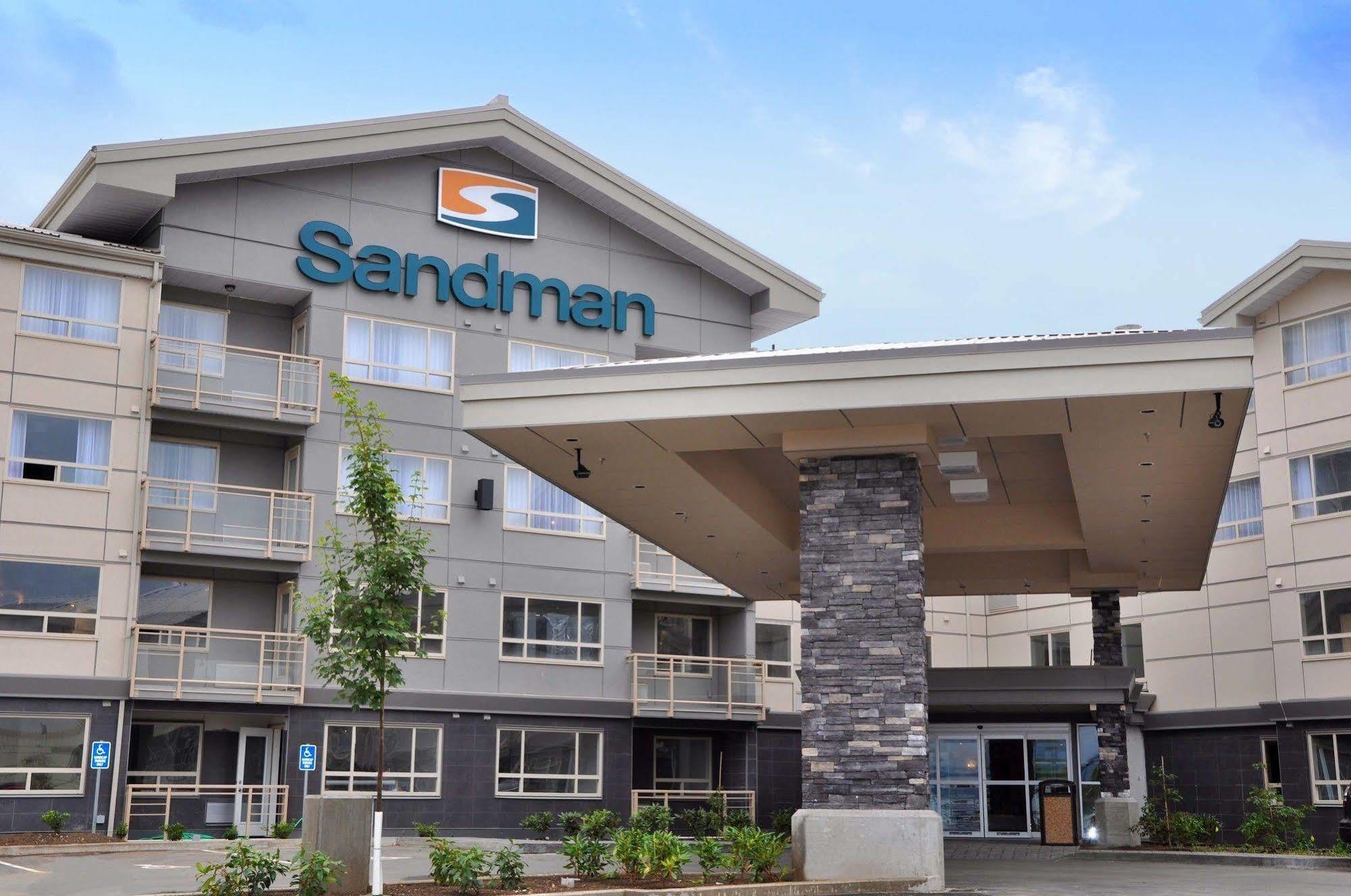 Sandman Hotel And Suites Abbotsford Esterno foto